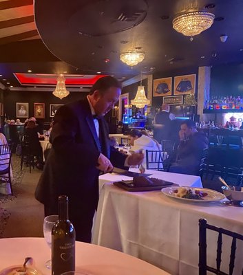 Steven Lelli's Inn On the Green by null