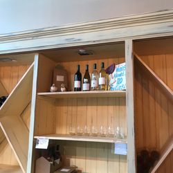 Pilot Knob Tasting Room