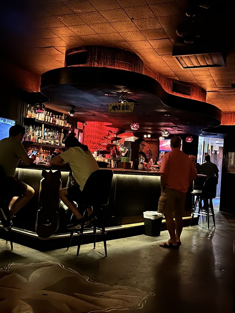 Tonga Hut Tiki Lounge
