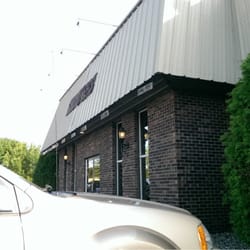 Shooter's Banquet & Recreational Facility - Front door