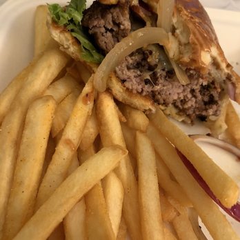 323 Bistro - Partly eat bourbon burger - New American Near Me - Commerce, California