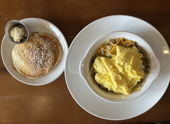 Cafe Le Crème Brûlée by null