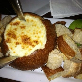 Twisted Vine - A yummy Saturday night - Wine Bars Near Me - Fullerton, California