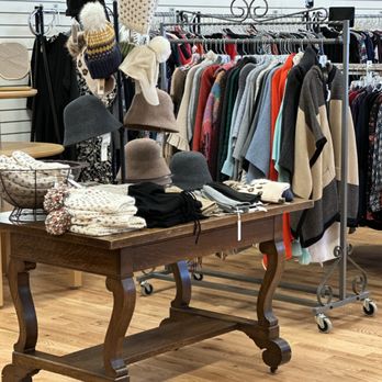 Elite Repeat - Used, Vintage & Consignment Near Me - Saint Paul, Minnesota Elite Repeat - Used, Vintage & Consignment Near Me - Saint Paul, Minnesota
