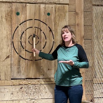 Axe Ventura - Bullseye! - Axe Throwing Near Me - Bellefontaine, Ohio