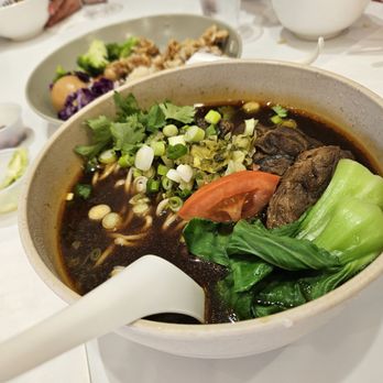 Ooodles Noodle House - Tomato beef brisket noodle soup - Chinese Near Me - Bayside, New York