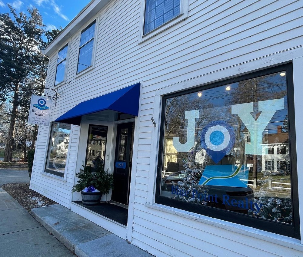 BLUE POINT REALTY 33 Photos Real Estate Services 157 Main St