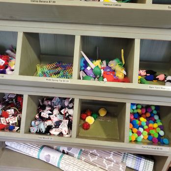 Wigglyville - Yes. Cat toys - Pet Stores Near Me - Chicago, Illinois