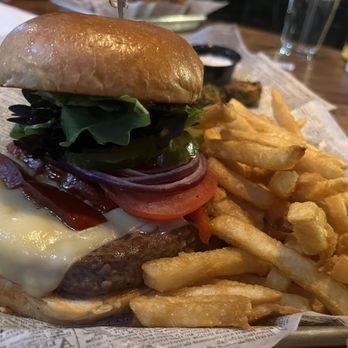 Underground Coffee & Ales - Swiss mushroom burger looks better than it tastes - Cafes Near Me - Highland, New York Underground Coffee & Ales - Swiss mushroom burger looks better than it tastes - Cafes Near Me - Highland, New York