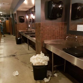 Six String Grill & Stage - Dirty bathroom - Music Venues Near Me - Foxborough, Massachusetts Six String Grill & Stage - Dirty bathroom - Music Venues Near Me - Foxborough, Massachusetts