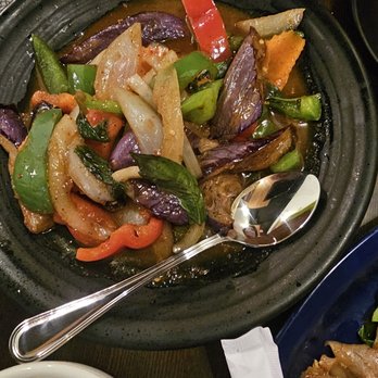 Aroy Dee Thai Kitchen - Pad see ew - Thai Near Me - New York, New York