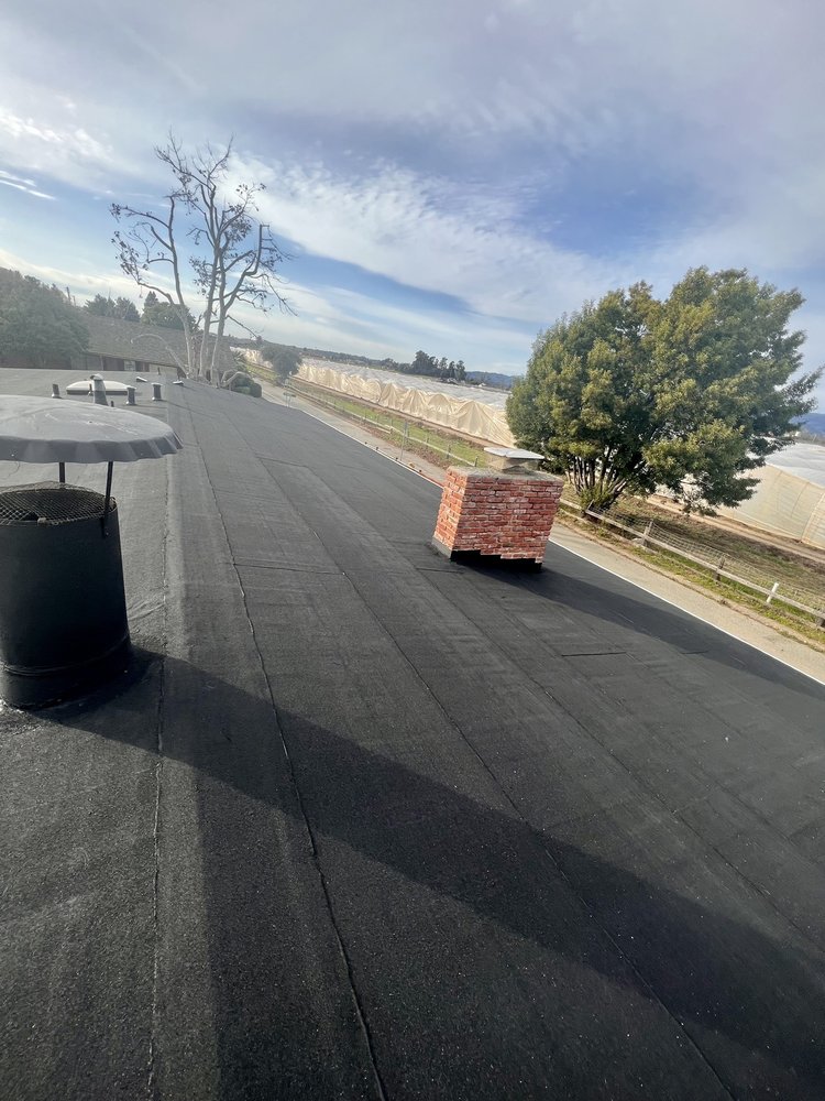 Slide of Diaz Roofing Company