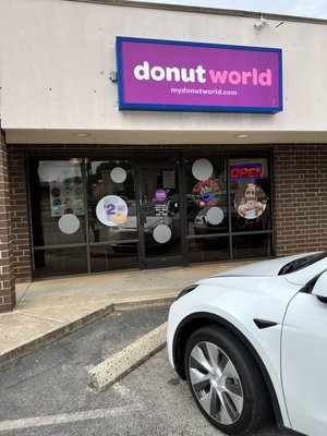 Donut World by null