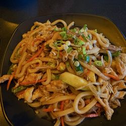 Taisho Bistro Japanese Restaurant - Yaki udon chicken