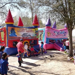 Mega Moonwalks - Open reservations for BIG events! 713.940.7018