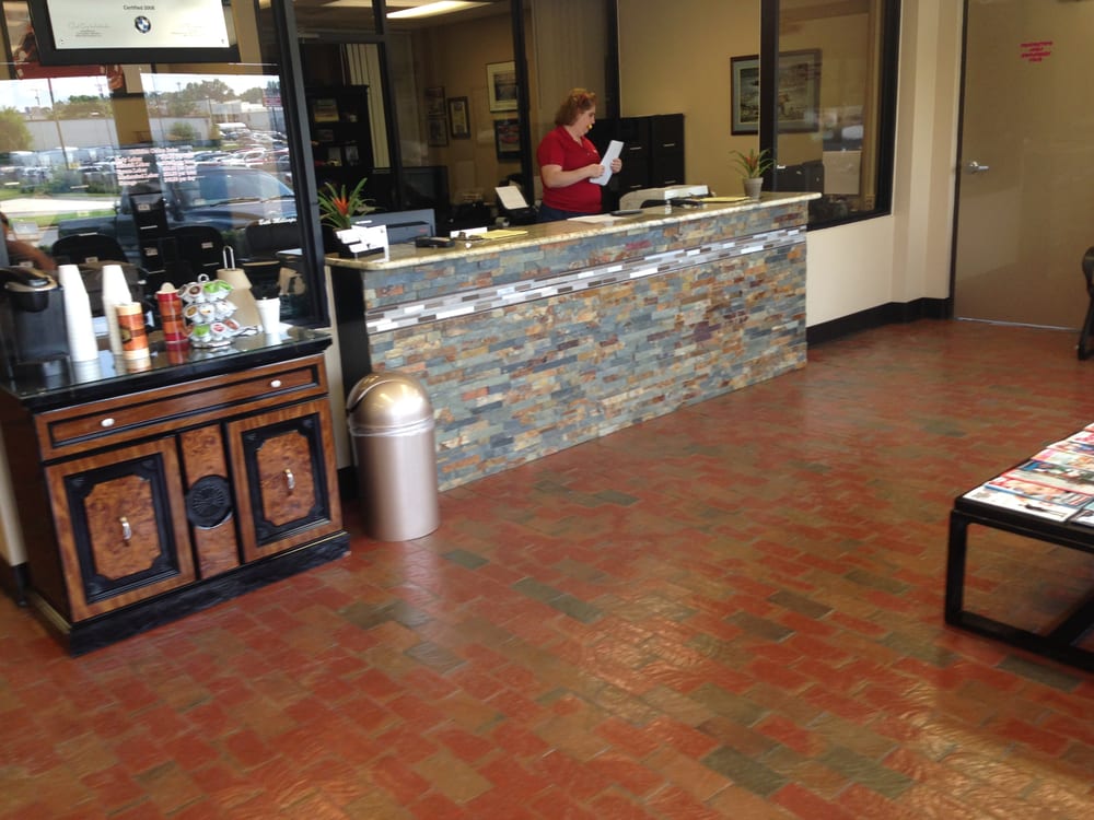 CROWN PAINT AND BODY SHOP Updated October 2024 3912 W Wendover Ave