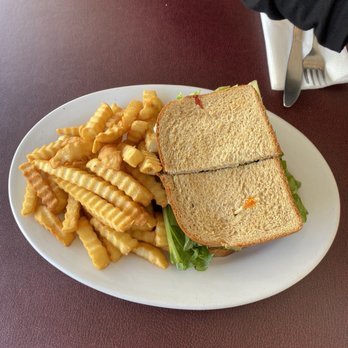Original Pollo - BLT Sandwich with fries - American Near Me - Berkeley, California