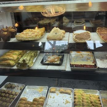 Sama Coffee Shop - Bajo - Coffee & Tea Near Me - San Mateo, California