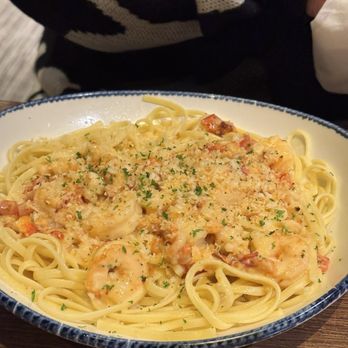 Red Lobster - Creamy shrimp linguine So rich, flavorful, and delicious! - Seafood Near Me - Stockton, California Red Lobster - Creamy shrimp linguine So rich, flavorful, and delicious! - Seafood Near Me - Stockton, California