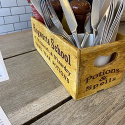 What The Fish - Cute utensils holder