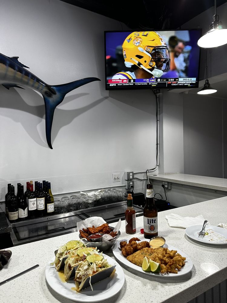 Captain Jim's Seafood Market & Restaurant
