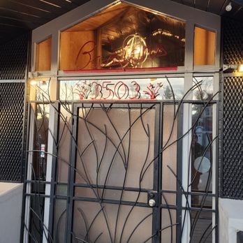 Bastien's - Entrance - Steakhouses Near Me - Denver, Colorado