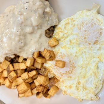 Diego's Farm - Country Fried NY Steak, Home Potatoes and Eggs over easy. - Breakfast & Brunch Near Me - Las Vegas, Nevada Diego's Farm - Country Fried NY Steak, Home Potatoes and Eggs over easy. - Breakfast & Brunch Near Me - Las Vegas, Nevada