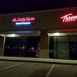 Valley Ranch Town Center - I'm wearing khakis