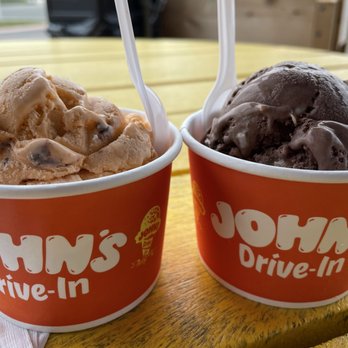 John's Drive-In - Pumpkin and chocolate oreo fudge. - Ice Cream & Frozen Yogurt Near Me - Montauk, New York John's Drive-In - Pumpkin and chocolate oreo fudge. - Ice Cream & Frozen Yogurt Near Me - Montauk, New York