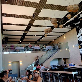 DB Grill - Nice decor, comfortable and relaxing. - New American Near Me - Kapolei, Hawaii