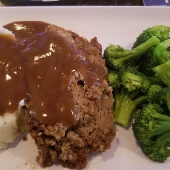Tipperary Pub - Meatloaf Special - Irish Pub Near Me - Deerfield Beach, Florida