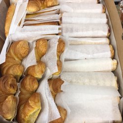 Hernadez Bakery