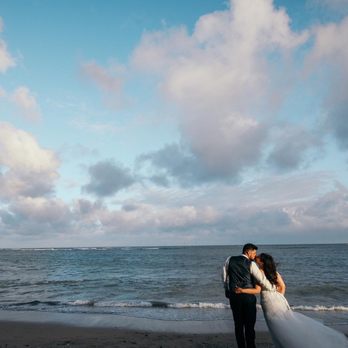 Honolulu Wedding Group - Love this shot. - Wedding Planning Near Me