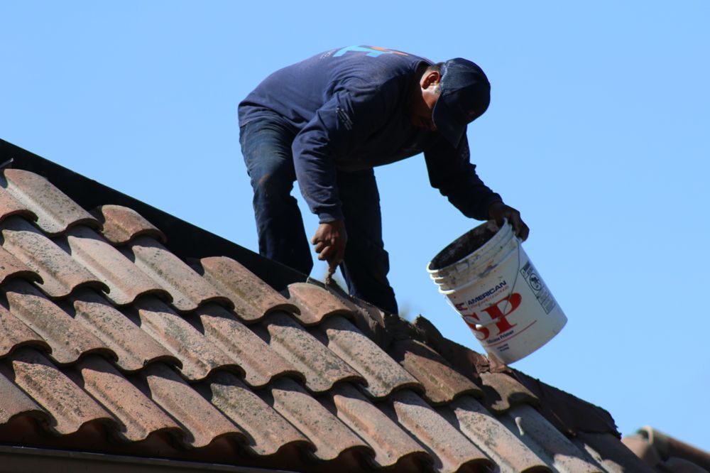 Slide of August Roofing & Solar