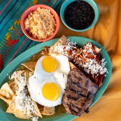 Los Chamacos Mexican Restaurant - Breakfast chilaquiles