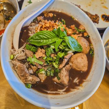 Kin Dee - Guay Tiew Ruae Moo - Thai Near Me - Bellevue, Washington