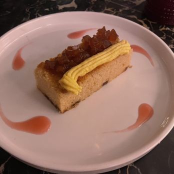 MAD - Apple Financier - HRW 2023 - Spanish Near Me - Houston, Texas MAD - Apple Financier - HRW 2023 - Spanish Near Me - Houston, Texas