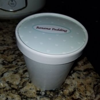 Magnolia Bakery - Large Banana Pudding - Bakeries Near Me - Chicago, Illinois