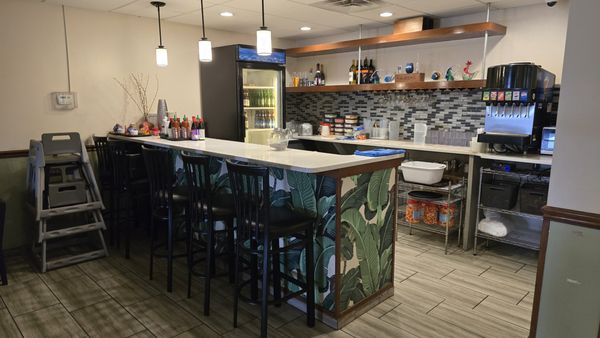 A Dong Restaurant by null