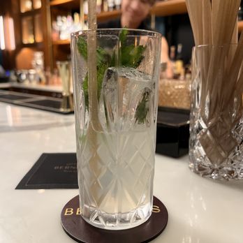 Bernard's - A refreshing Southside - Cocktail Bars Near Me - Chicago, Illinois