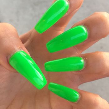 A Nail & Spa - Nail Salons Near Me - Tuscaloosa, Alabama