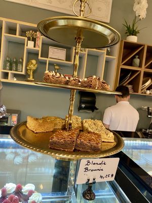 Sweet Lee's Bakery by null