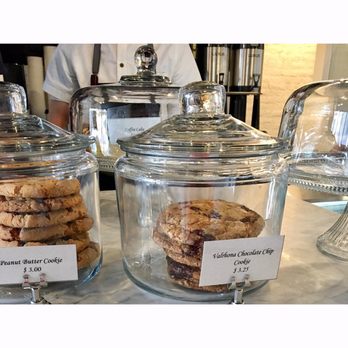 Der Pioneer - Coffee & Tea Near Me - Brooklyn, New York Der Pioneer - Coffee & Tea Near Me - Brooklyn, New York