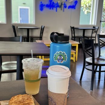 Kohala Coffee Company - Sausage egg and cheddar biscuit, lilikoi colada energy drink, banana bread machiato (less sweet) ono! - Coffee & Tea Near Me - Waikoloa, Hawaii Kohala Coffee Company - Sausage egg and cheddar biscuit, lilikoi colada energy drink, banana bread machiato (less sweet) ono! - Coffee & Tea Near Me - Waikoloa, Hawaii