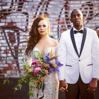 The Suit Spot - White shawl lapel tuxedo. - Bespoke Clothing Near Me - Astoria, New York