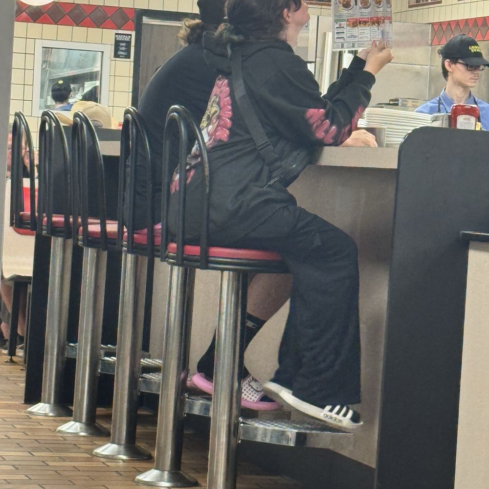 Waffle House at its finest! Waffle House at its finest!