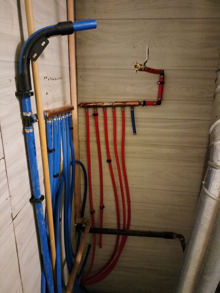 Slide of B & C Contracting