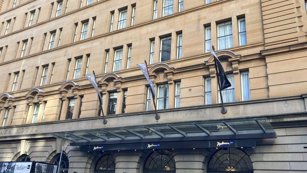 Paradox Sydney by null