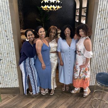 Caló Kitchen + Tequila - Cocktail Bars Near Me - Costa Mesa, California
