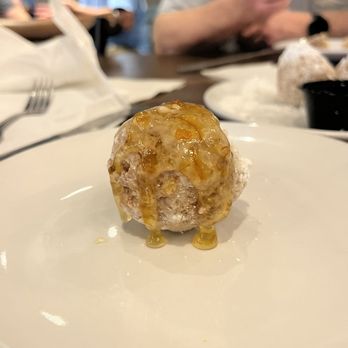 Another Broken Egg Cafe - 1/2 Order of Biscuit Beignets - American Near Me - Port Orange, Florida
